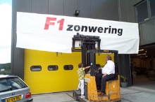 Opening nieuw pand F1 Zonwering