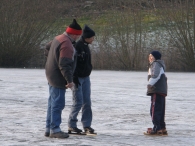 IJsbaan Biddinghuizen geopend