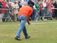 Koninginnedag 2010: Eiergooien en kinderspelen