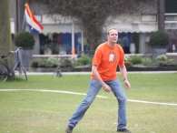 Koninginnedag 2010: Eiergooien en kinderspelen