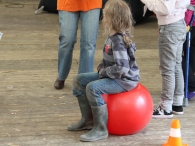 Koninginnedag 2010: Eiergooien en kinderspelen