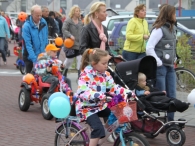 Koninginnedag 2010: Versierde fietsen - vrijmarkt
