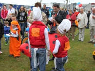 Koninginnedag 2010: Versierde fietsen - vrijmarkt
