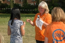 Koninginnedag 2011: Eiergooien en kinderspelen
