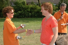 Koninginnedag 2011: Eiergooien en kinderspelen
