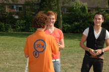 Koninginnedag 2011: Eiergooien en kinderspelen