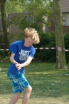 Koninginnedag 2011: Eiergooien en kinderspelen
