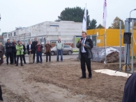 Eerste steen nieuwbouw De Voor