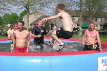 Koninginnedag 2004 - Waterzeskamp