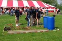 Koninginnedag 2004 - Waterzeskamp (2)