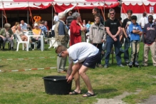 Koninginnedag 2004 - Waterzeskamp (2)