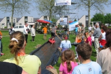 Koninginnedag 2004 - Waterzeskamp (2)