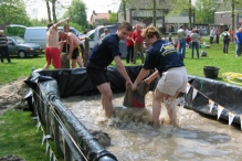 Koninginnedag 2004 - Waterzeskamp (2)