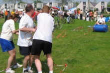 Koninginnedag 2004 - Waterzeskamp (2)