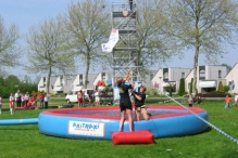 Koninginnedag 2004 - Waterzeskamp (3)