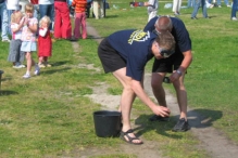 Koninginnedag 2004 - Waterzeskamp (3)