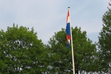 Koninginnedag 2004 - Optocht en Vlaghijsen