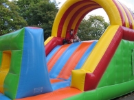 Springkussen op het Plein