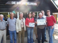 Uitreiking Cheque aan Scharrelberg