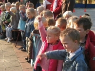 Op voeten en fietsen naar school