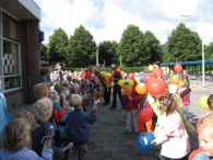 Afscheid meester van Dijke en juf de Vries