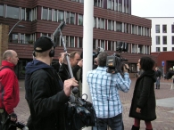 Sharon bezoekt Biddinghuizen (1): Gemeentehuis
