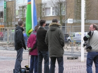 Sharon bezoekt Biddinghuizen (1): Gemeentehuis