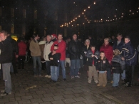 Kerstavond 2005 - Zingen bij de toren