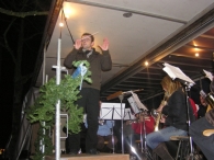 Kerst 2006: Zingen bij de toren
