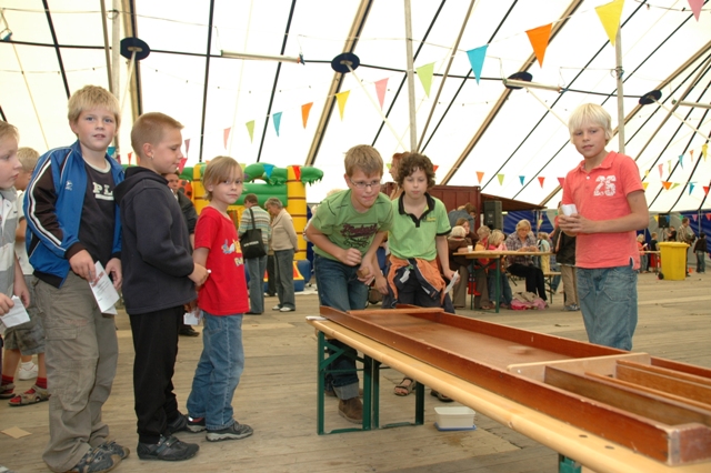 Super kindermiddag in tent