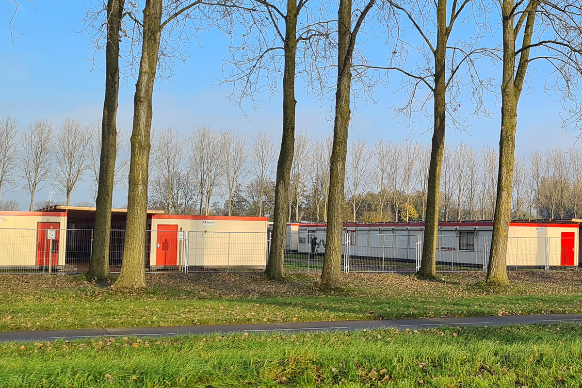 VVD wil na winter stoppen met noodopvang in Biddinghuizen