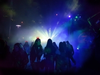 Groepen jongeren veroorzaken problemen tijdens Fright Nights