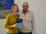 Biddinghuizenaar Ruthger Steenbeek schrijft autobiografie: Wonderen Bestaan