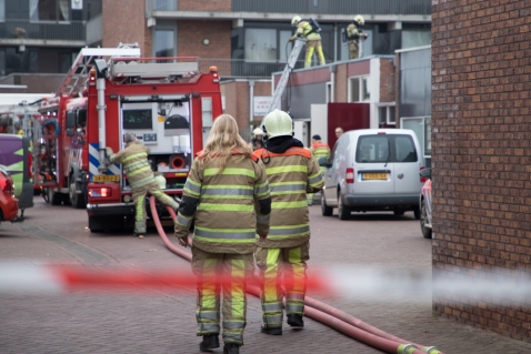 Flevolandse brandweer krijgt nieuwe uniformen