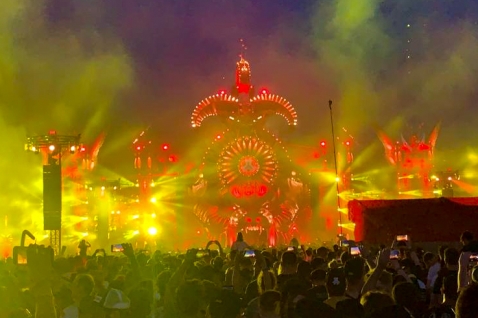 Extra verkeersdrukte rond Biddinghuizen door Defqon.1