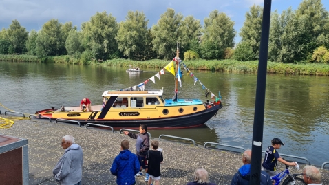 Sleepbotenfestival brengt levendigheid in Biddinghuizen