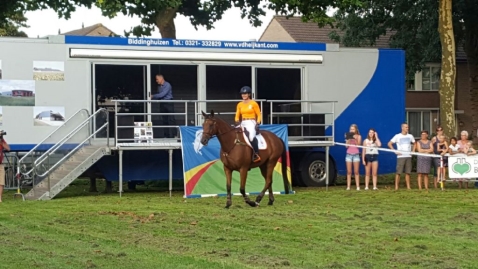 Amazone Naber 63e bij stormachtig WK eventing