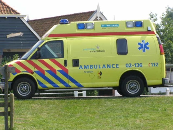 Nieuwe ambulancepost geopend in Biddinghuizen