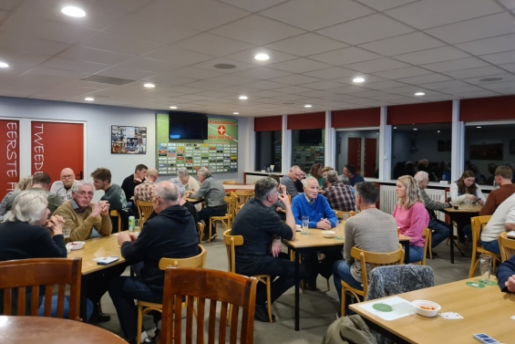 Jasper van der Wekken wint klaverjasavond