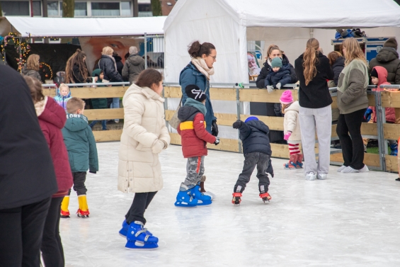 Schaatsbaan op Maaiveld geopend