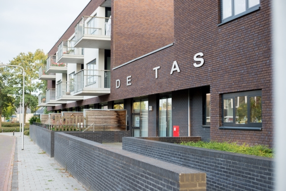 Dag van de Ouderen op 4 oktober met bustour naar Biddinghuizen Dag van de Ouderen op 4 oktober met bustour naar Biddinghuizen