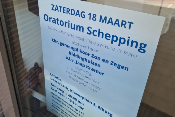 Zon en Zegen's concert De Schepping op groot scherm tijdens verbindingsdag Zon en Zegen's concert De Schepping op groot scherm tijdens verbindingsdag