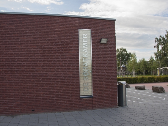 De Schatkamer haalt ruim 200 euro op voor Giro555 met Bag2School-actie