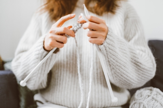 Brei- en haakcafé weer van start in bibliotheek