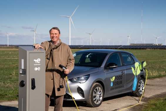 Slim laden maakt elektrisch rijden groener in drie provincies Slim laden maakt elektrisch rijden groener in drie provincies