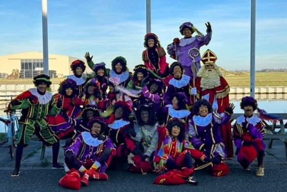 Intocht Sinterklaas op 18 november in Biddinghuizen Intocht Sinterklaas op 18 november in Biddinghuizen