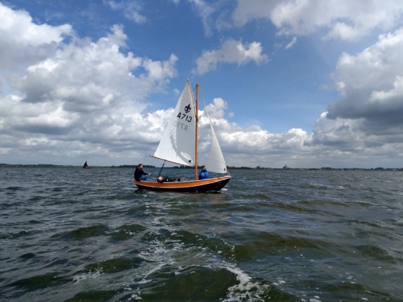 Nieuwe watersportvereniging Zephyros actief aan het Veluwemeer Nieuwe watersportvereniging Zephyros actief aan het Veluwemeer