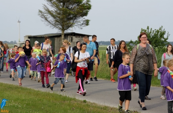 Avondvierdaagse Biddinghuizen van 3 t/m 7 juni Avondvierdaagse Biddinghuizen van 3 t/m 7 juni