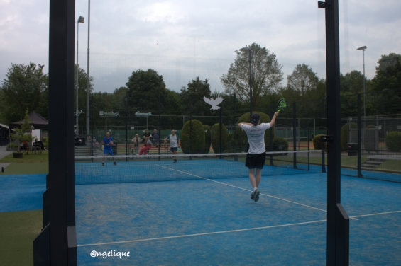 Nederlagen voor beide padelteams BAS in competitie Nederlagen voor beide padelteams BAS in competitie